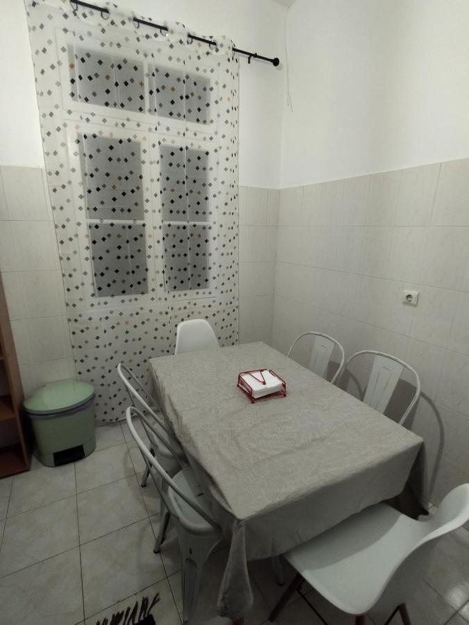 פונשל Bus Stop House 84 מראה חיצוני תמונה